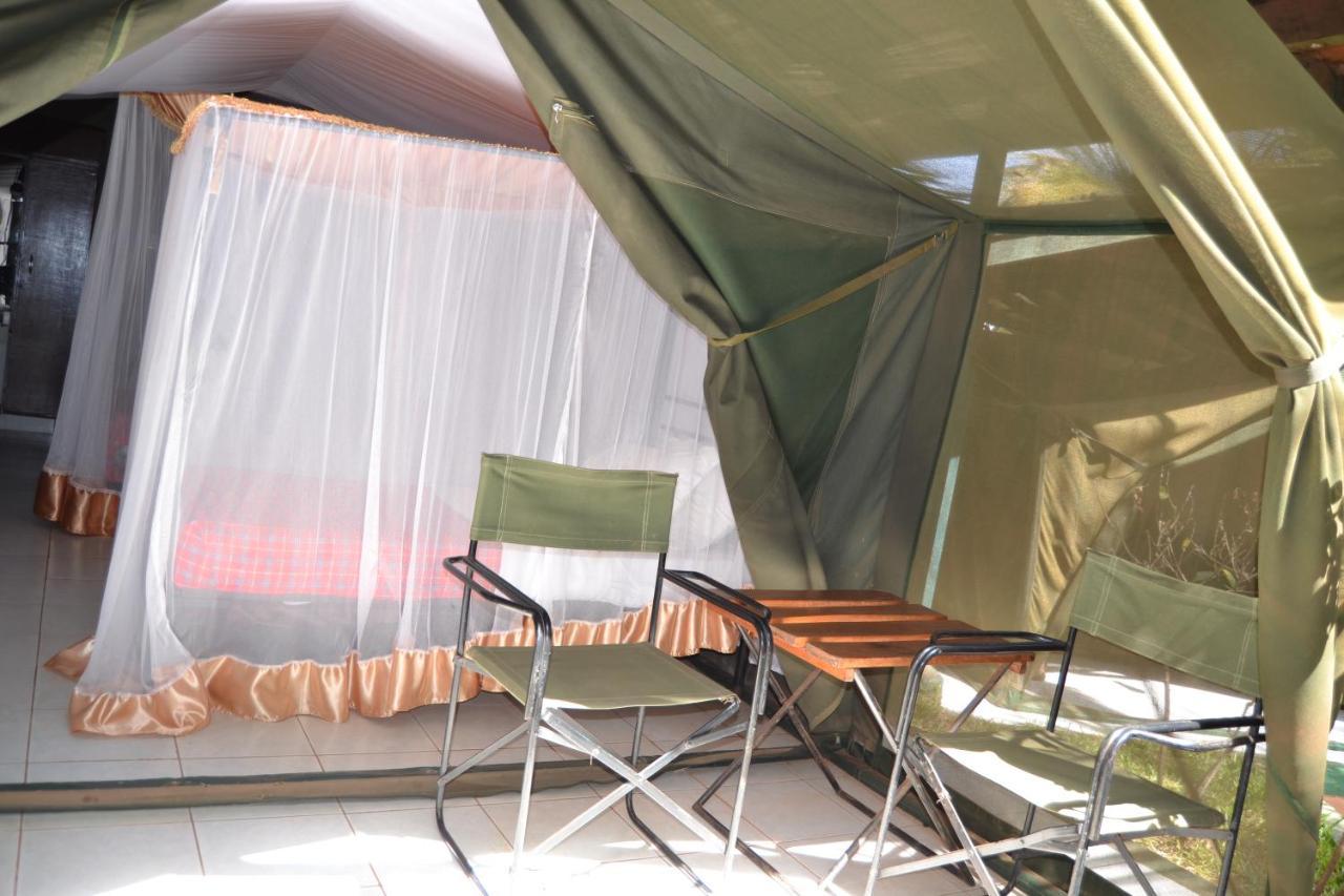 Impala Safari Lodge Voi Ngoại thất bức ảnh